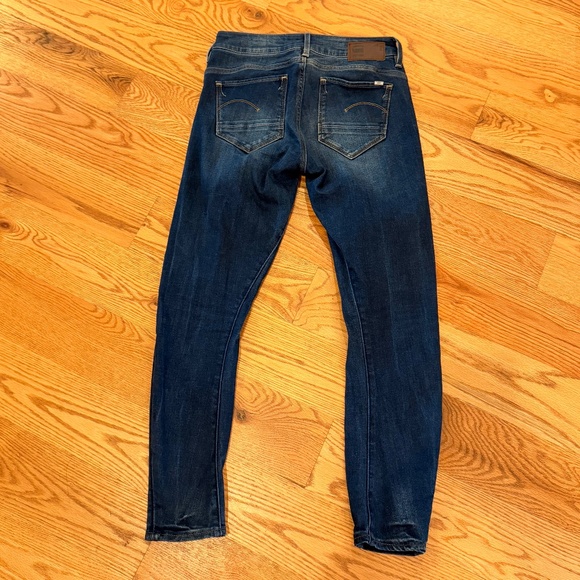 LIKE NEW G-Star Arc 3D Mid Skinny Jeans in Color: Dark Aged (Size:  W24 L28) - Picture 10 of 10